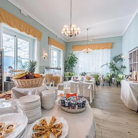 Belvedere Relais 3* Argegno